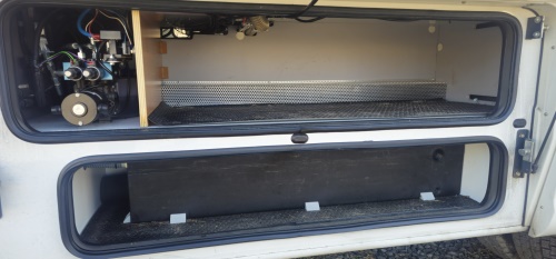 Niesmann-Bischoff -  Flair 920