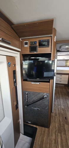 Niesmann-Bischoff -  Flair 920