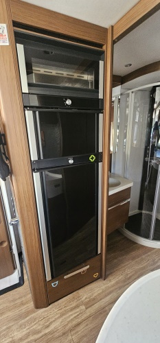 Niesmann-Bischoff -  Flair 920